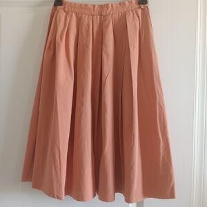 ❤HOST PICK!❤ Majestic brand peach skirt w/box pleats Vintage size petite S